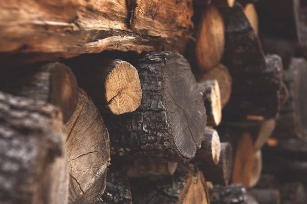 Comment choisir le bon outil pour la gestion des logs dans un environnement de production?